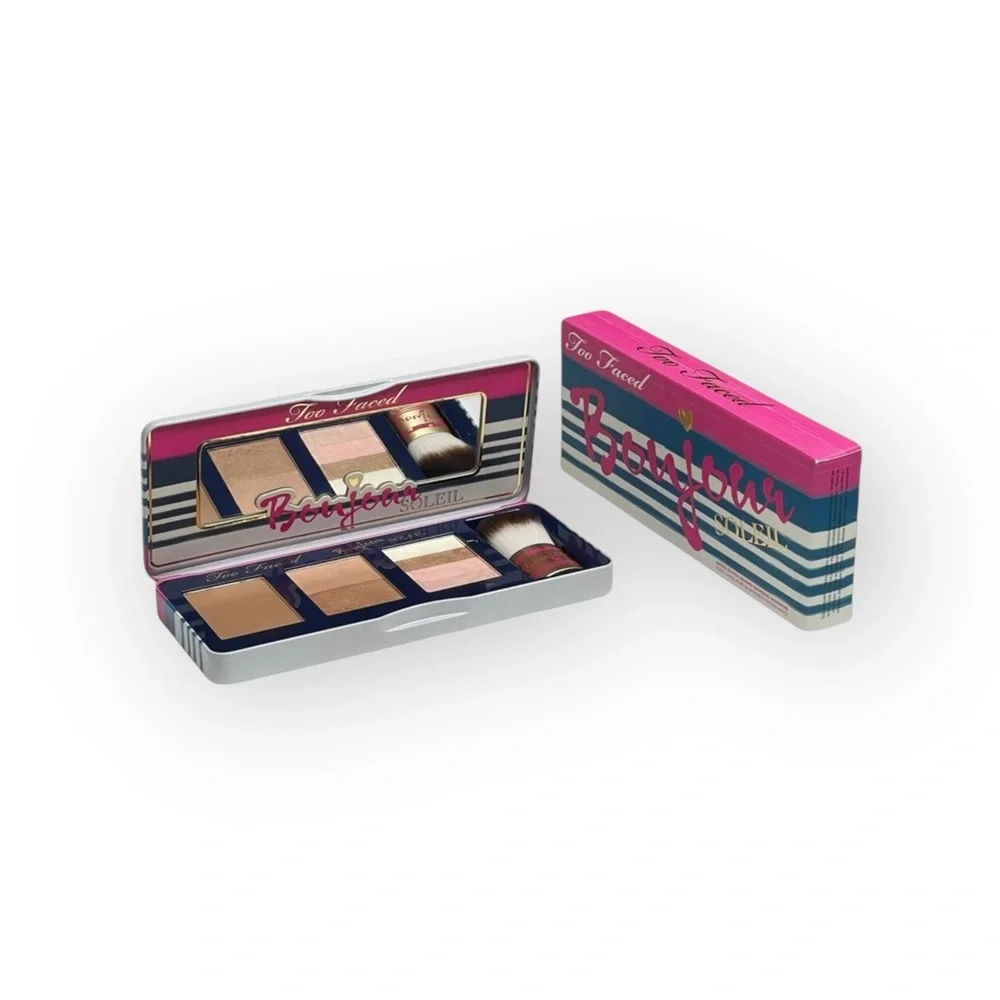 Deadstock: new Too Faced ㋛ Bonjour Soleil Bronzer Wardrobe Palette ㋛ Snow Bunny